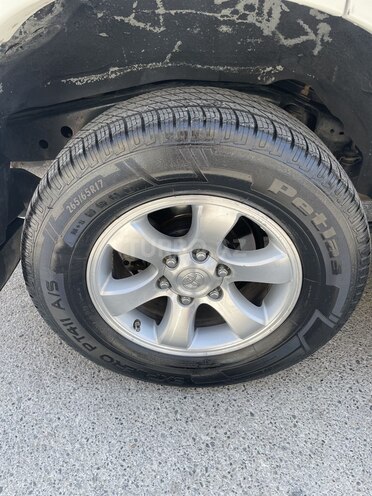 Toyota Land Cruiser Prado 2008, 178,215 km - 2.7 л - Bakı