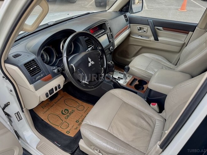 Mitsubishi Pajero 2008, 217,000 km - 3.0 л - Gəncə