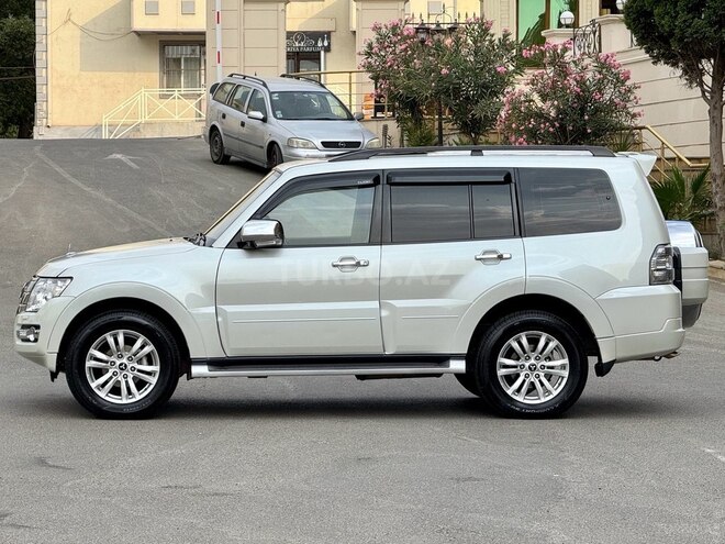Mitsubishi Pajero 2008, 217,000 km - 3.0 л - Gəncə