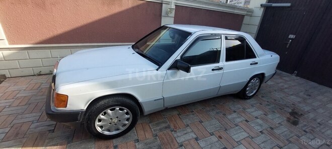 Mercedes 190 1990, 380,000 km - 1.8 l - Xırdalan