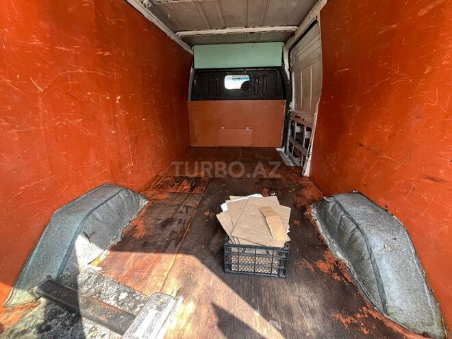 Ford Transit 2000, 207,999 km - 2.5 л - Quba