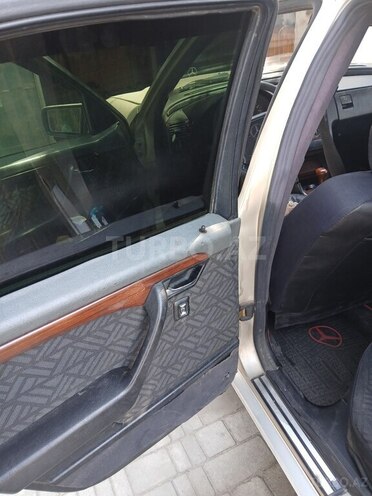 Mercedes C 180 1993, 350,000 km - 1.8 l - Sumqayıt