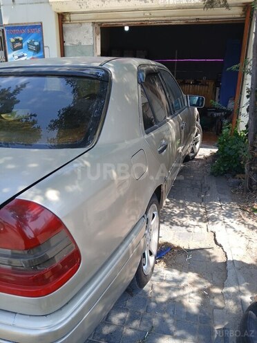 Mercedes C 180 1993, 350,000 km - 1.8 l - Sumqayıt