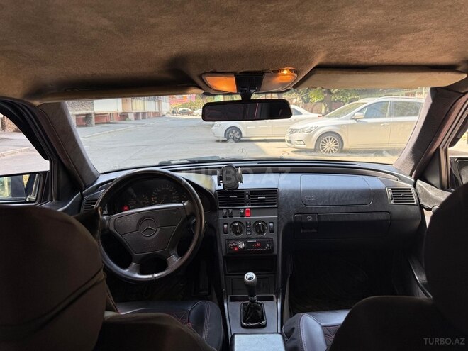 Mercedes C 180 1995, 150,000 km - 1.8 l - Mingəçevir
