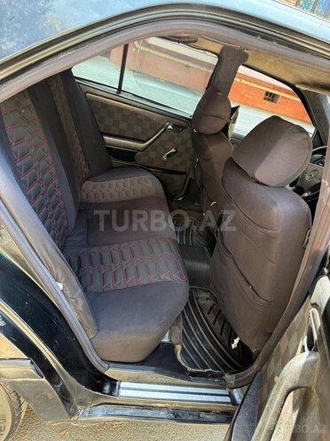 Mercedes C 180 1995, 150,000 km - 1.8 l - Mingəçevir