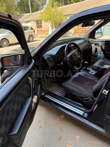 Mercedes C 180 1995, 150,000 km - 1.8 l - Mingəçevir