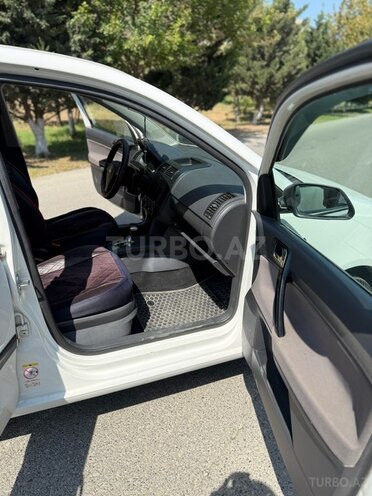 Volkswagen Polo 2007, 174,594 km - 1.4 l - Bakı