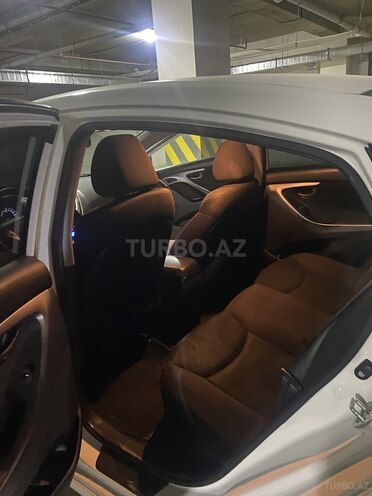 Hyundai Elantra 2011, 186,000 km - 1.8 l - Bakı