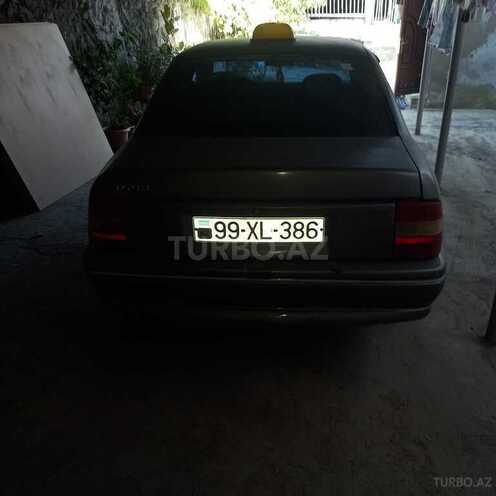 Opel Vectra 1993, 322,255 km - 1.8 л - Zaqatala