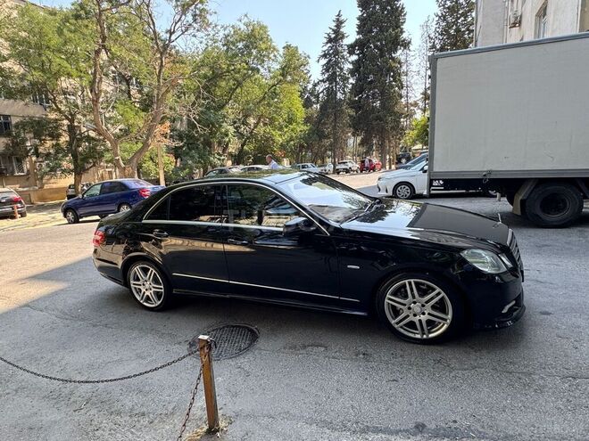 Mercedes E 350 2009, 142,000 km - 3.5 л - Bakı