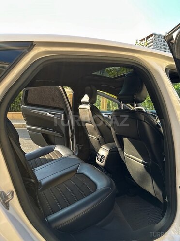Ford Fusion (North America) 2016, 200,000 km - 2.0 л - Bakı