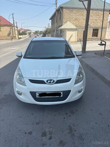 Hyundai i20 2011, 239,000 km - 1.4 l - Gəncə