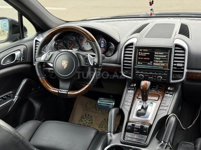 Porsche Cayenne Turbo S 2011, 138,000 km - 4.8 л - Gəncə