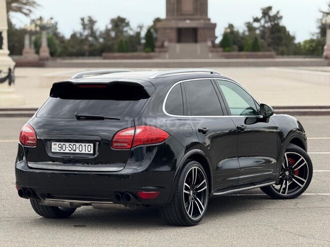 Porsche Cayenne Turbo S 2011, 138,000 km - 4.8 л - Gəncə