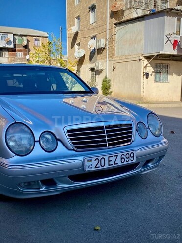 Mercedes E 240 2001, 333,241 km - 2.6 l - Gəncə