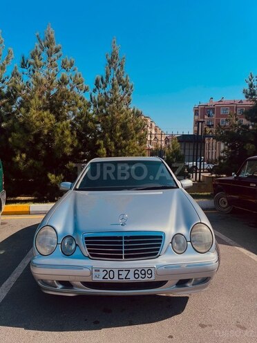 Mercedes E 240 2001, 333,241 km - 2.6 l - Gəncə