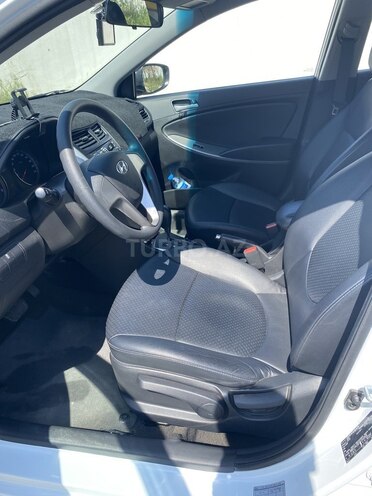 Hyundai Accent 2016, 149,200 km - 1.4 l - Bakı