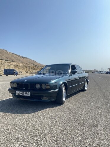BMW 520 1990, 317,000 km - 2.0 l - Bakı