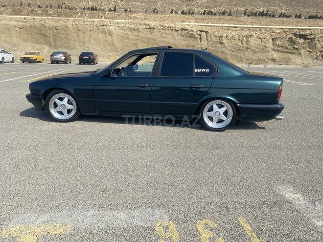 BMW 520 1990, 317,000 km - 2.0 l - Bakı