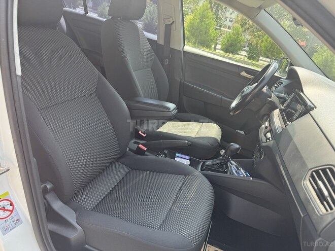 Volkswagen Polo 2020, 124,000 km - 1.6 л - Bakı