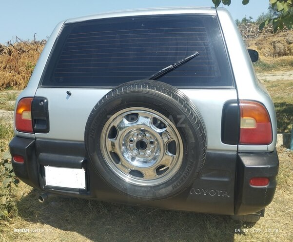 Toyota RAV4 1996, 222,000 km - 2.0 l - Xudat