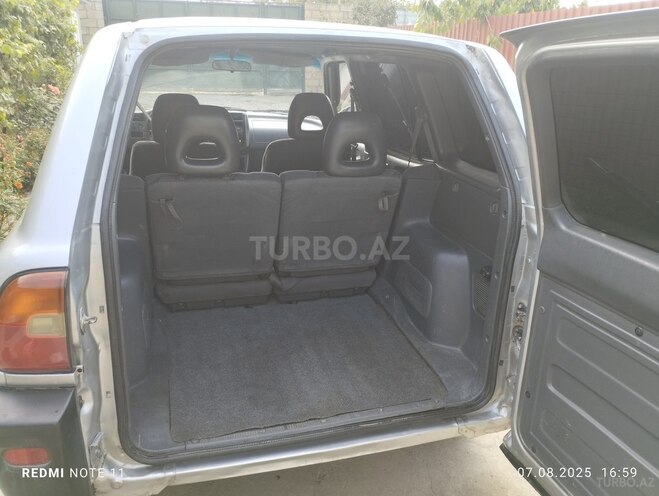 Toyota RAV4 1996, 222,000 km - 2.0 l - Xudat