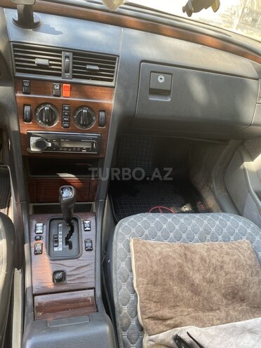 Mercedes C 220 1994, 355,000 km - 2.2 л - Bakı