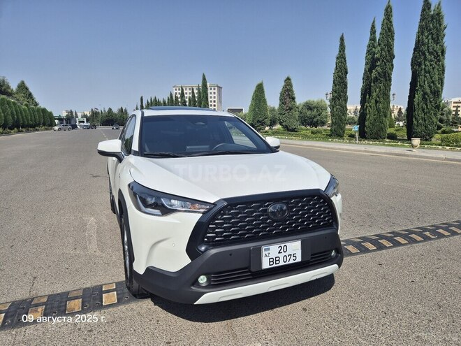 Toyota Corolla Cross 2024, 19,000 km - 2.0 л - Gəncə