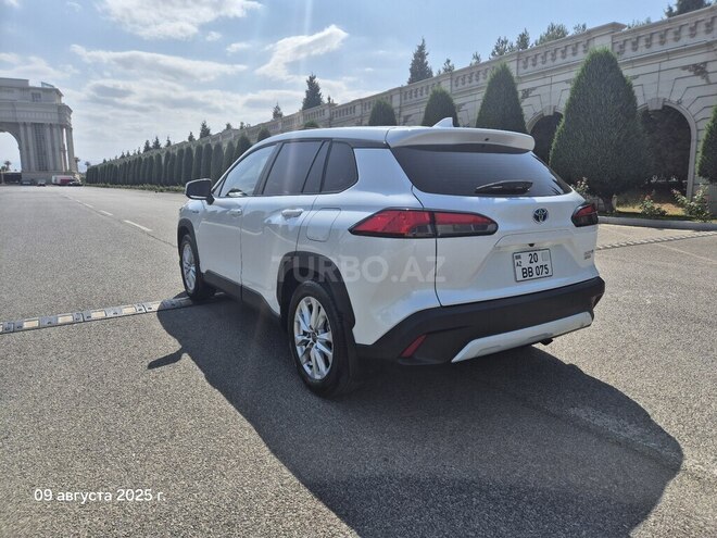 Toyota Corolla Cross 2024, 19,000 km - 2.0 л - Gəncə
