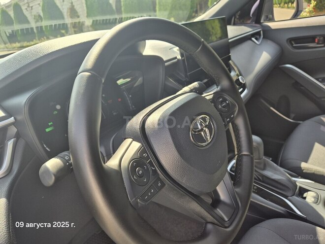 Toyota Corolla Cross 2024, 19,000 km - 2.0 л - Gəncə