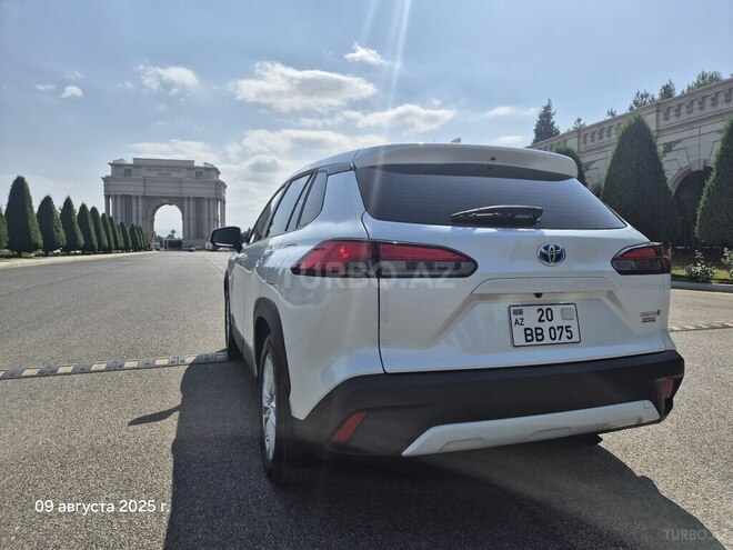 Toyota Corolla Cross 2024, 19,000 km - 2.0 л - Gəncə