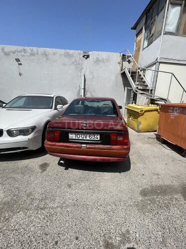 Opel Vectra 1994, 200,000 km - 2.0 l - Bakı