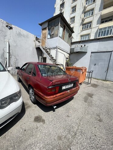 Opel Vectra 1994, 200,000 km - 2.0 l - Bakı