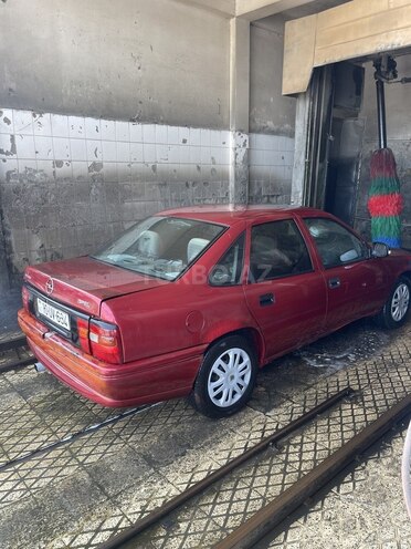 Opel Vectra 1994, 200,000 km - 2.0 l - Bakı