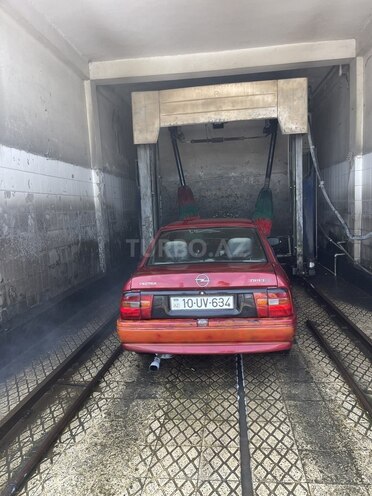 Opel Vectra 1994, 200,000 km - 2.0 l - Bakı