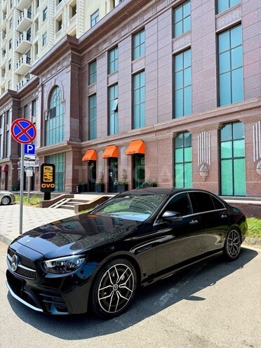 Mercedes E 300 de 2020, 98,000 km - 2.0 л - Bakı