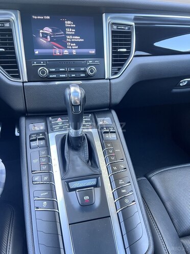 Porsche Macan 2018, 70,100 km - 2.0 л - Bakı