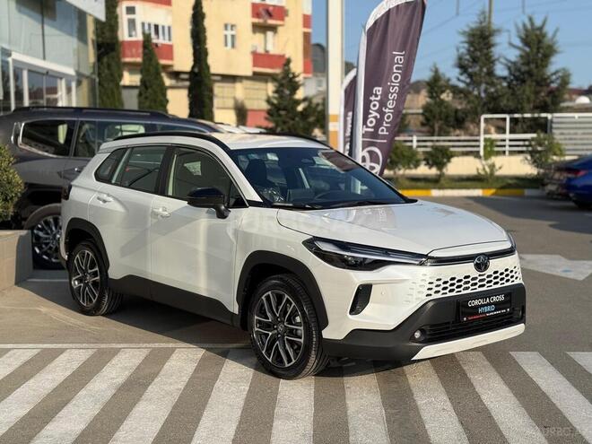 Toyota Corolla Cross 2025, 0 km - 2.0 л - Bakı