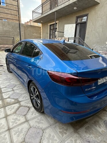 Hyundai Elantra 2016, 118,585 km - 2.0 l - Bakı