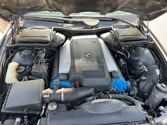BMW 540 1999, 275,000 km - 4.4 л - Bakı