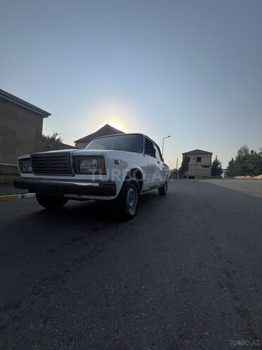 LADA (VAZ) 2107 2009, 85,000 km - 1.6 l - Şamaxı