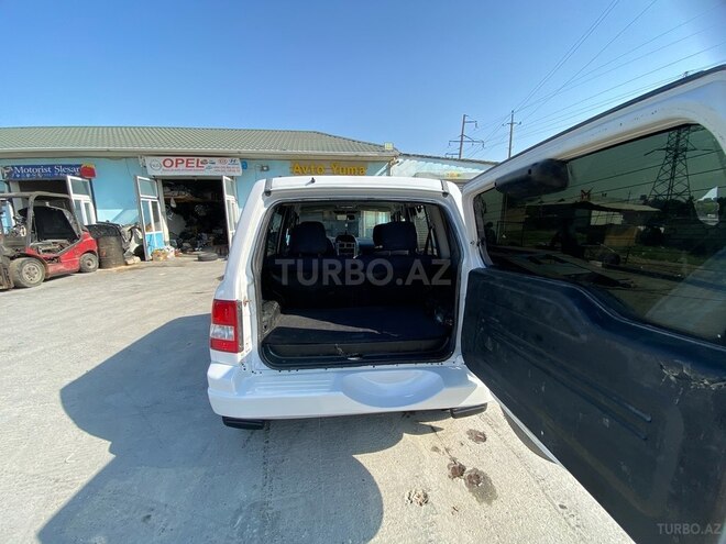 Mitsubishi Pajero io 2000, 385,213 km - 1.8 l - Bakı