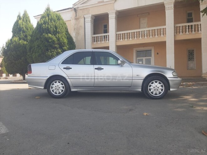 Mercedes C 200 1997, 330,000 km - 2.0 l - Gəncə