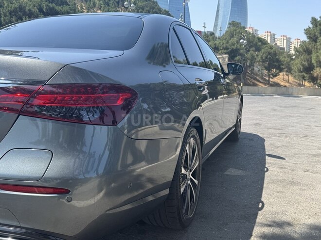 Mercedes E 300 e 2021, 71,769 km - 2.0 l - Bakı