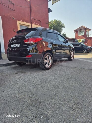 Hyundai ix35 2013, 420,000 km - 2.0 l - Bakı