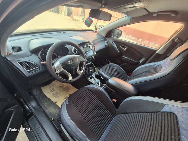 Hyundai ix35 2013, 420,000 km - 2.0 l - Bakı