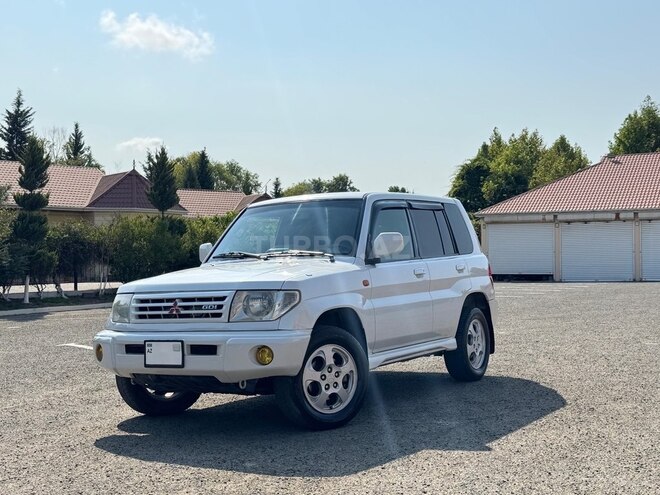 Mitsubishi Pajero io 1999, 319,800 km - 1.8 л - Lənkəran