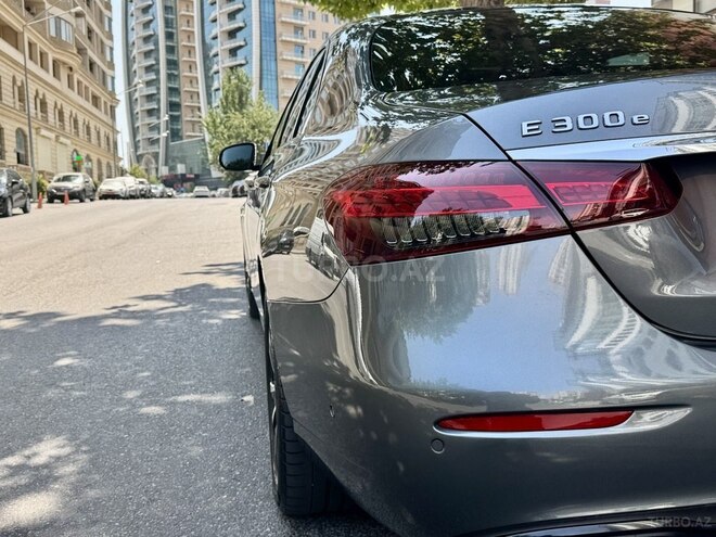 Mercedes E 300 e 2021, 71,769 km - 2.0 l - Bakı
