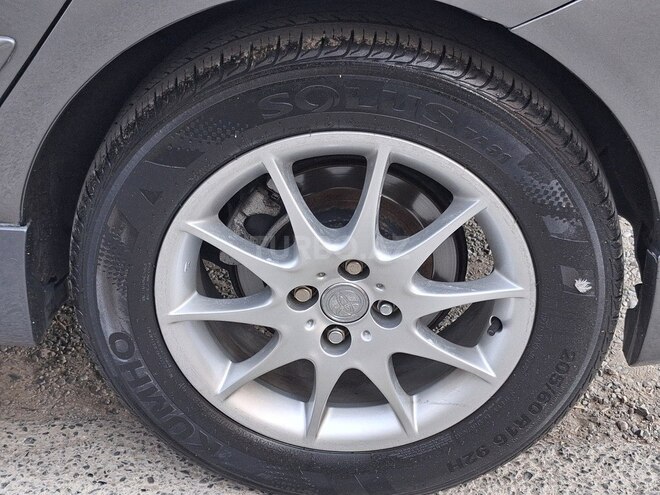 Toyota Corolla 2006, 315,000 km - 1.4 l - Sumqayıt