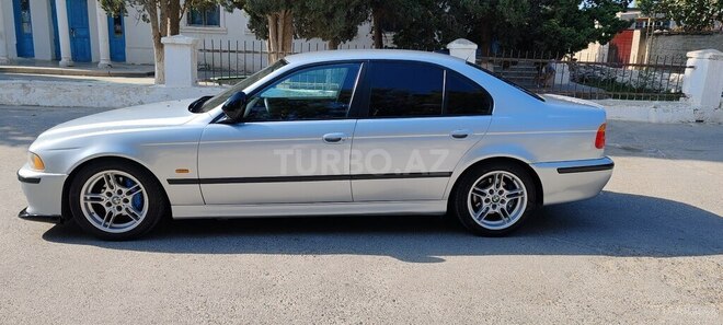 BMW 525 2003, 312,456 km - 2.5 l - Bakı